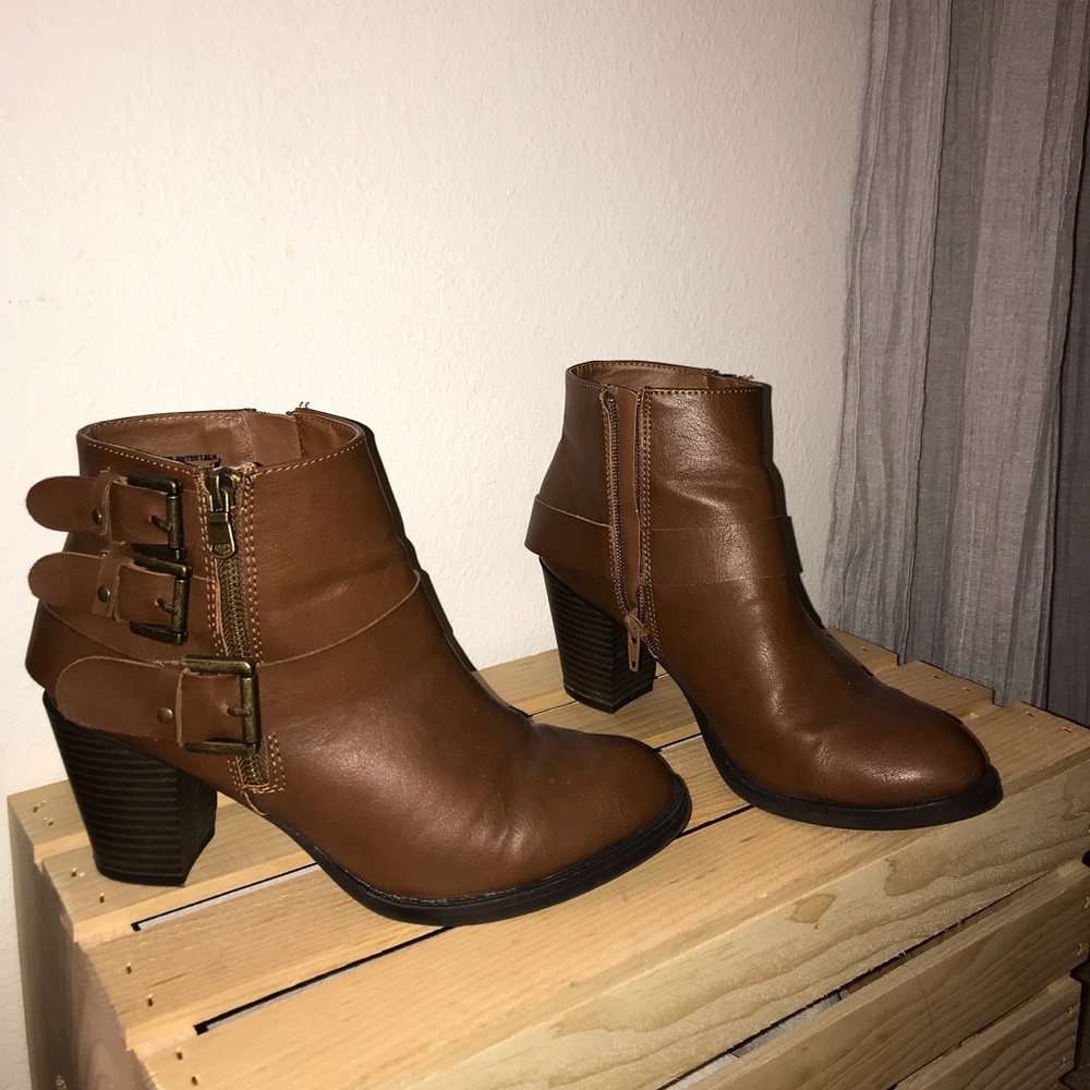 Shoes